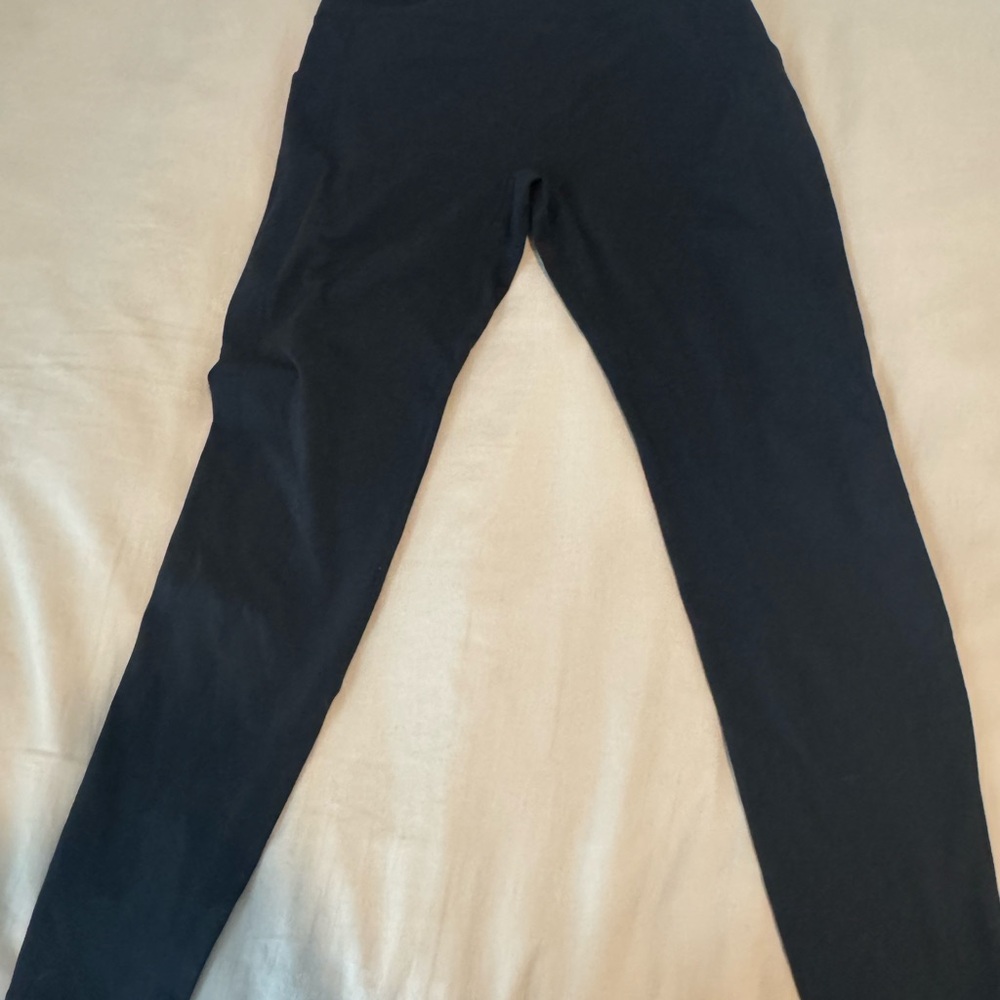 Alphalete Classic Black Leggings